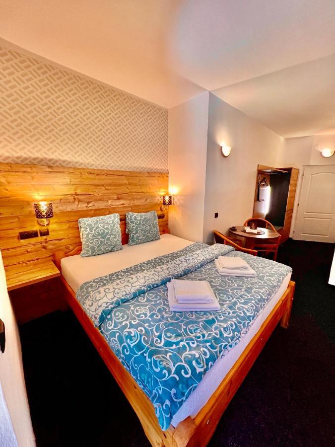 Hotel Jiricna Сушице Экстерьер фото
